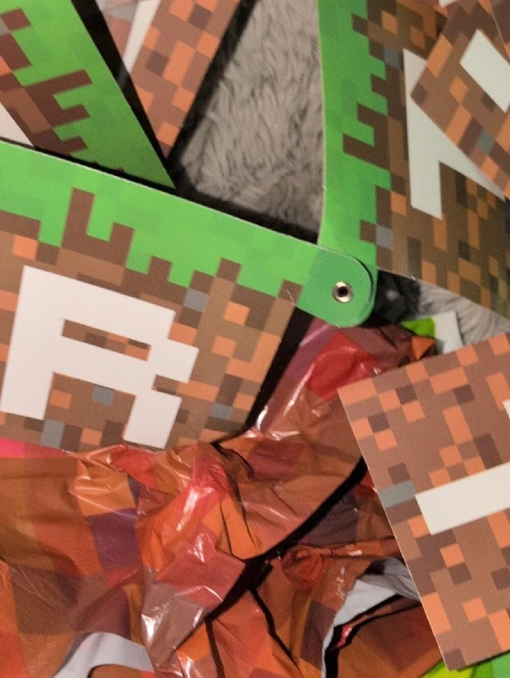 ❤️‍🔥10/$10❤️‍🔥 Set Of Minecraft Party Banners/Plastic Tablecloth